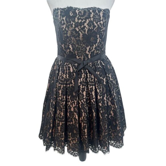 Robert Rodriguez Neiman Marcus ￼evening gown - Picture 1 of 16